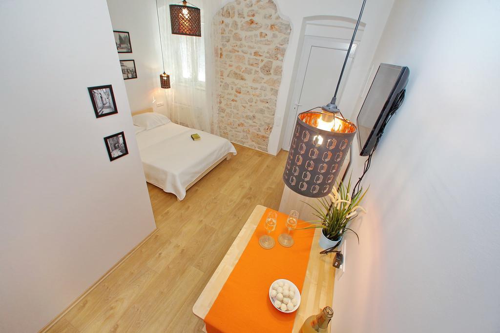 Guverna New City Accommodation Zadar Quarto foto